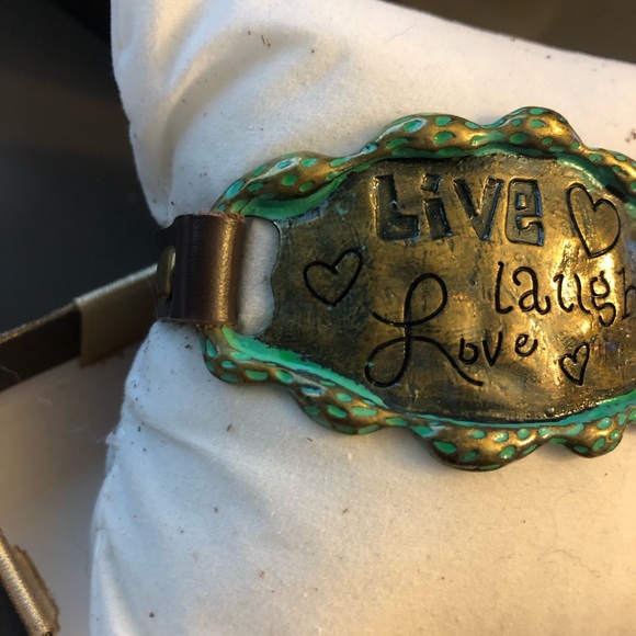 New Bracelet - Picture 2 of 5